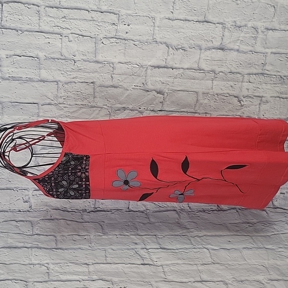 COLINE Appliqued Foral Dress Medium - Picture 7 of 8